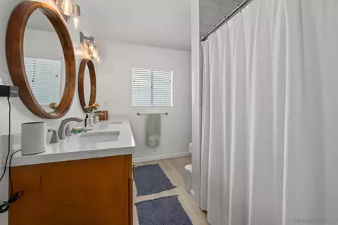 Bath - 3960 Apore St, La Mesa, CA 91941 photo 2 of 4
