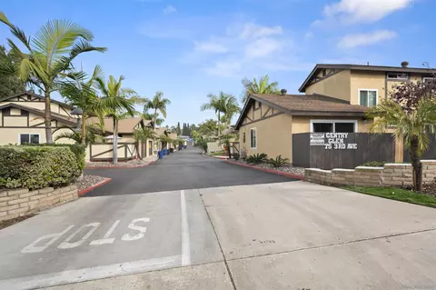 Exterior - 75 Third Ave #20, Chula Vista, CA 91910 photo 13 of 14