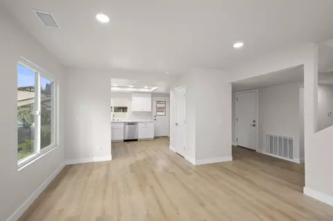 Living - 75 Third Ave #20, Chula Vista, CA 91910 photo 6 of 8