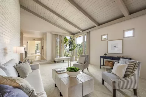 Living - 2357 Royal Crst, Escondido, CA 92025 photo 4 of 4
