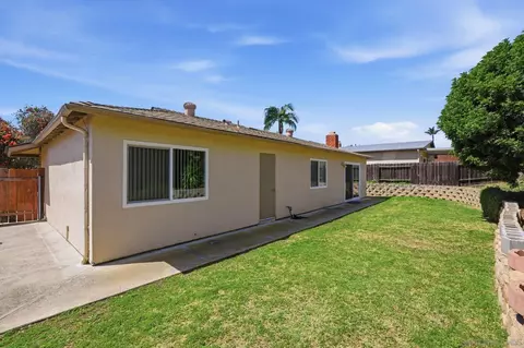 Exterior - 1580 Bitterroot Ct, San Marcos, CA 92069 photo 4 of 6