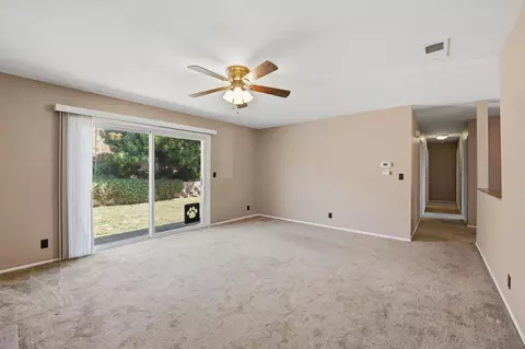 Living - 1580 Bitterroot Ct, San Marcos, CA 92069 photo 4 of 4
