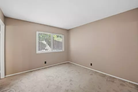 Bedroom - 1580 Bitterroot Ct, San Marcos, CA 92069 photo 6 of 7