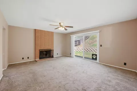 Living - 1580 Bitterroot Ct, San Marcos, CA 92069 photo 1 of 4
