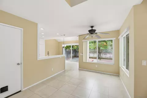 Living - 2685 Regent, Carlsbad, CA 92010 photo 5 of 7