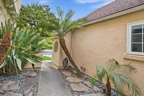 Exterior - 2685 Regent, Carlsbad, CA 92010 photo 5 of 8