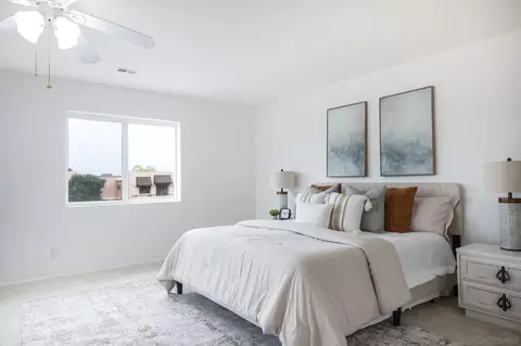 Bedroom - 13933 Recuerdo Dr, Del Mar, CA 92014 photo 1 of 9