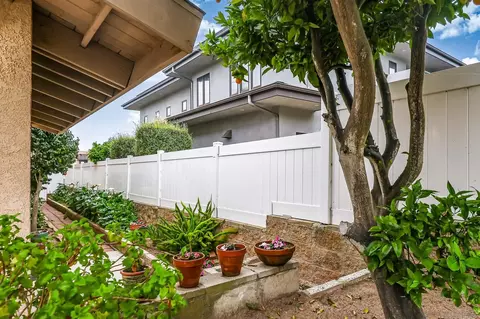 Exterior - 13933 Recuerdo Dr, Del Mar, CA 92014 photo 10 of 11