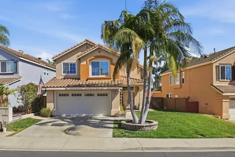 2471 Bear Rock Gln, Escondido, CA 92026