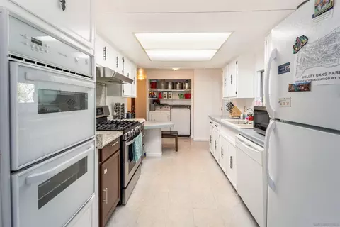 Kitchen - 3909 Reche Rd #SPC 116, Fallbrook, CA 92028 photo 1 of 3