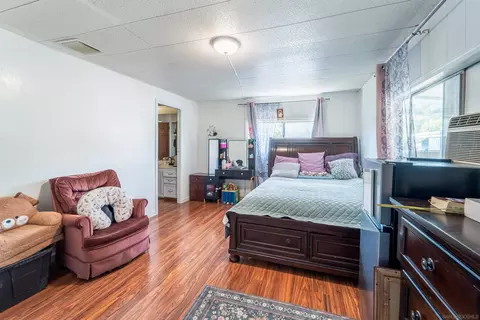 Bedroom - 3909 Reche Rd #SPC 116, Fallbrook, CA 92028 photo 1 of 5