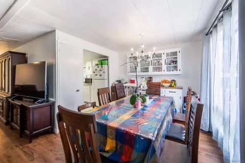 Dining - 3909 Reche Rd #SPC 116, Fallbrook, CA 92028 photo 2 of 3