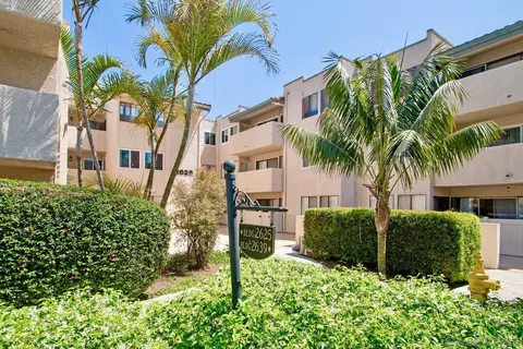 2625 Pirineos Way #219, Carlsbad, CA 92009