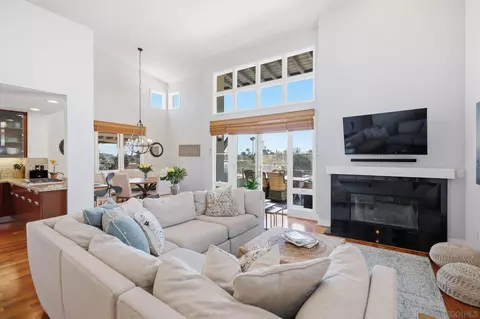 141 Orange Ave #306, Coronado, CA 92118