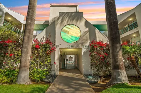 2556 Navarra Dr #C, Carlsbad, CA 92009
