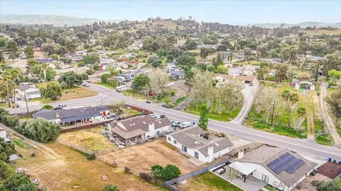 View/Area - 715 Hunter, Ramona, CA 92065 photo 5 of 10