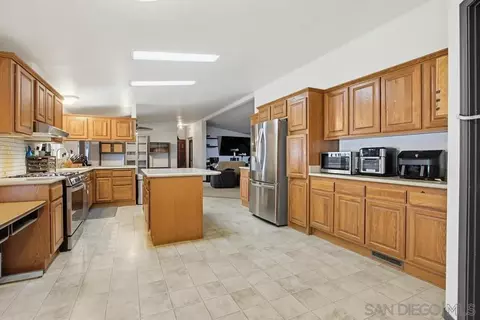 Kitchen - 9100 Single Oak Dr #33, Lakeside, CA 92040 photo 4 of 4