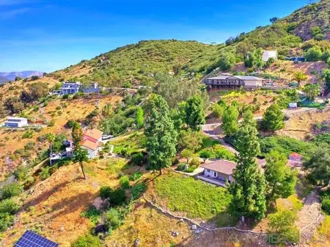 View/Area - 3360 Toyon Heights Dr, Fallbrook, CA 92028 photo 6 of 6