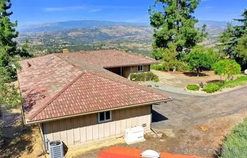 Exterior - 3360 Toyon Heights Dr, Fallbrook, CA 92028 photo 12 of 16