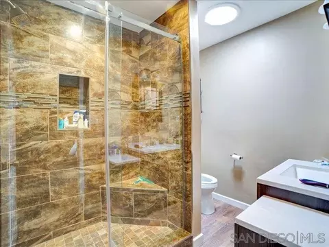 Bath - 3360 Toyon Heights Dr, Fallbrook, CA 92028 photo 1 of 5