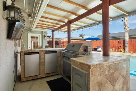 Kitchen - 13406 Aubrey St, Poway, CA 92064 photo 1 of 4