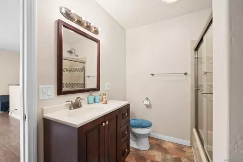 Bath - 13406 Aubrey St, Poway, CA 92064 photo 2 of 4