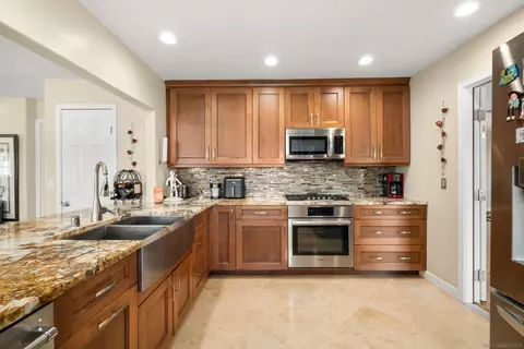 Kitchen - 13406 Aubrey St, Poway, CA 92064 photo 3 of 4