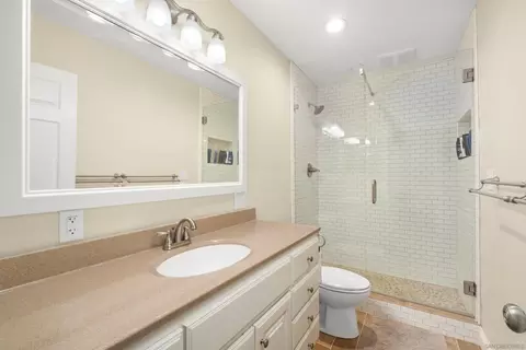 Bath - 13406 Aubrey St, Poway, CA 92064 photo 3 of 4