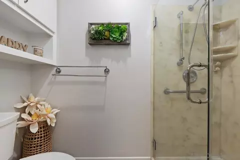 Bath - 2102 Palmer Dr, Oceanside, CA 92056 photo 3 of 3