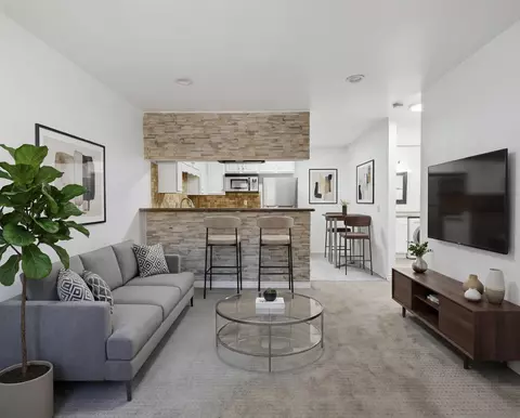1681 Bayview Hts #32, San Diego, CA 92105