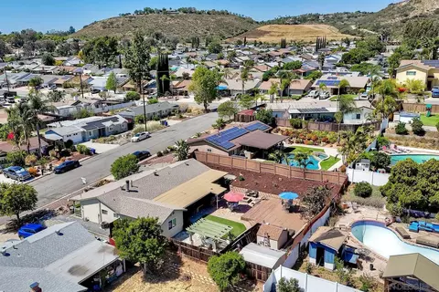 View/Area - 13435 Ogunquit Ave, Poway, CA 92064 photo 12 of 14