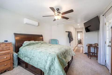 Bedroom - 13435 Ogunquit Ave, Poway, CA 92064 photo 3 of 4