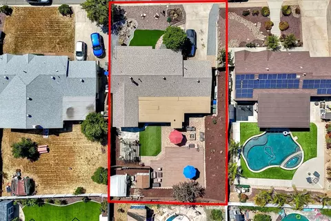 View/Area - 13435 Ogunquit Ave, Poway, CA 92064 photo 5 of 14