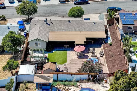 View/Area - 13435 Ogunquit Ave, Poway, CA 92064 photo 3 of 14