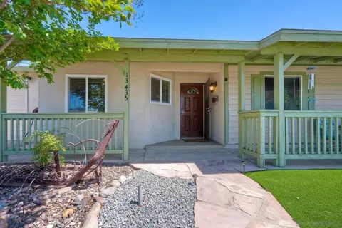 Exterior - 13435 Ogunquit Ave, Poway, CA 92064 photo 2 of 19