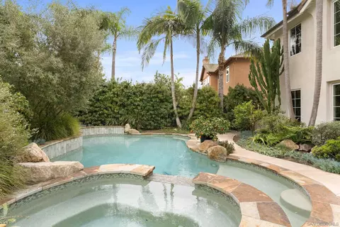 6588 Bluebonnet Dr, Carlsbad, CA 92011 photo 28