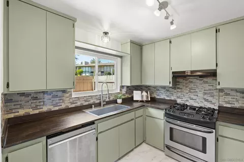 Kitchen - 5750 Amaya #44, La Mesa, CA 91942 photo 1 of 2