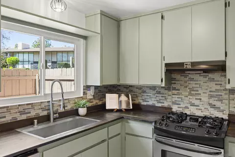 Kitchen - 5750 Amaya #44, La Mesa, CA 91942 photo 2 of 2