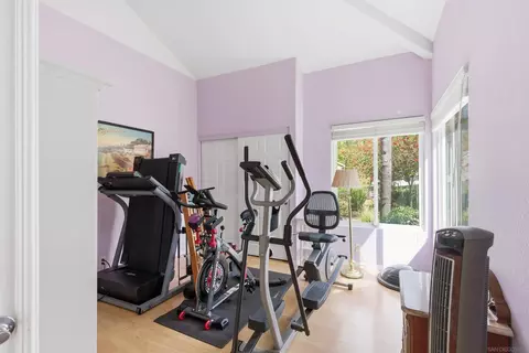 Bedroom - 2142 Hidden Mesa Rd, El Cajon, CA 92019 photo 1 of 5