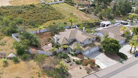View/Area - 2142 Hidden Mesa Rd, El Cajon, CA 92019 photo 1 of 3