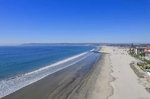 1730 Avenida Del Mundo #402, Coronado, CA 92118