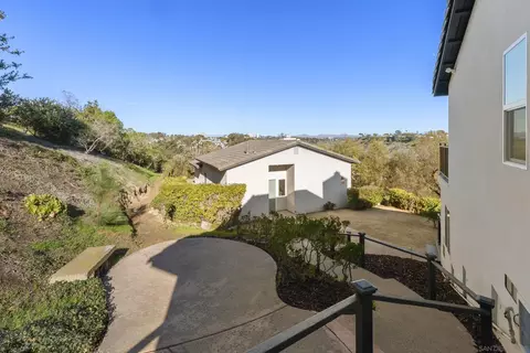 Exterior - 7875 Bellakaren Pl, La Jolla, CA 92037 photo 7 of 11