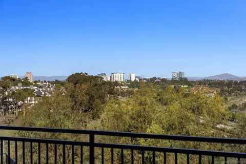 View/Area - 7875 Bellakaren Pl, La Jolla, CA 92037 photo 2 of 8