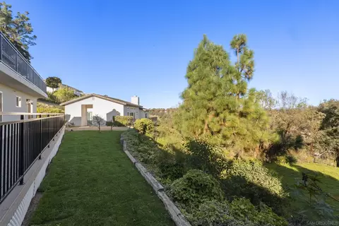 Exterior - 7875 Bellakaren Pl, La Jolla, CA 92037 photo 10 of 11