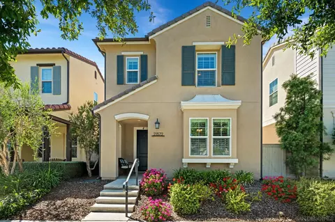 21572 Saddle Bred Ln, Escondido, CA 92029