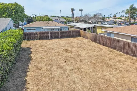 View/Area - 1055 11th, Imperial Beach, CA 91932 photo 9 of 13