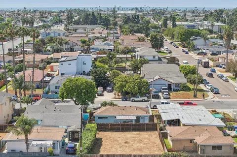 View/Area - 1055 11th, Imperial Beach, CA 91932 photo 8 of 13