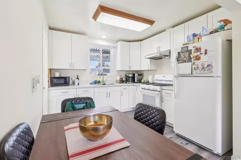 Kitchen - 1055 11th, Imperial Beach, CA 91932 photo 2 of 4
