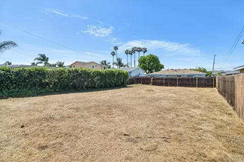 Exterior - 1055 11th, Imperial Beach, CA 91932 photo 10 of 11