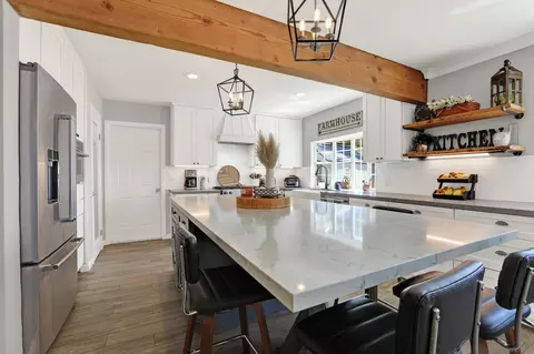 Kitchen - 12913 Evalyn Ct, Poway, CA 92064 photo 3 of 7